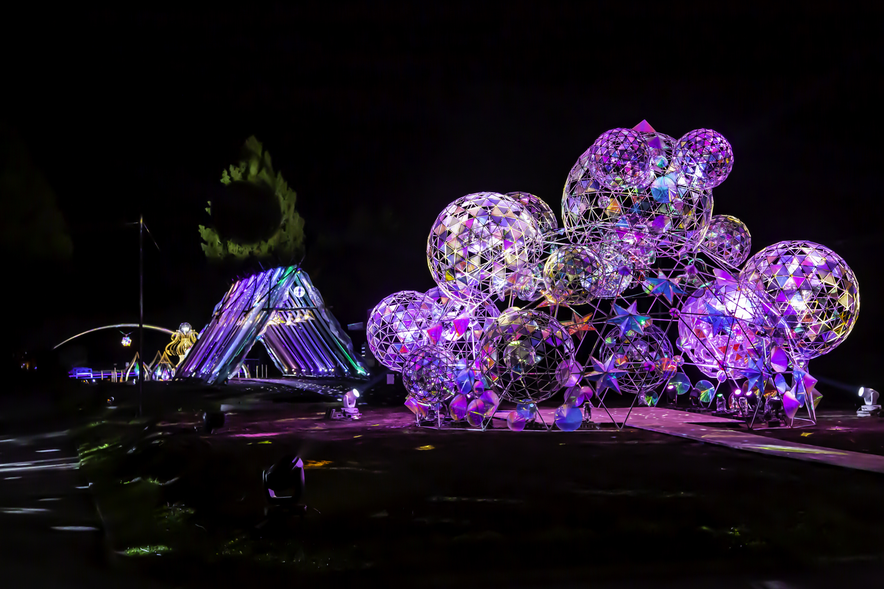 備北イルミ ミラーボーラー 夢の新世界